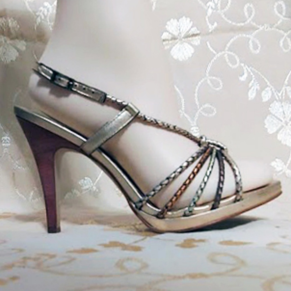 Leather Slingback Heels by Jessica Simpson